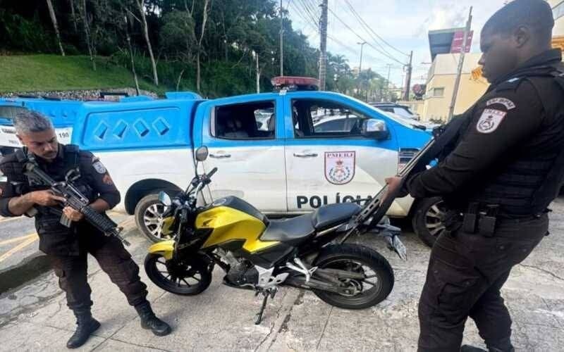 Pedro do Rio: Policia combate irregularidades.