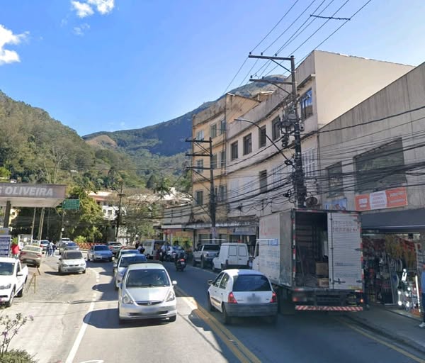 Moradores dos Distritos pedem ação da CPTRANS no Retiro.