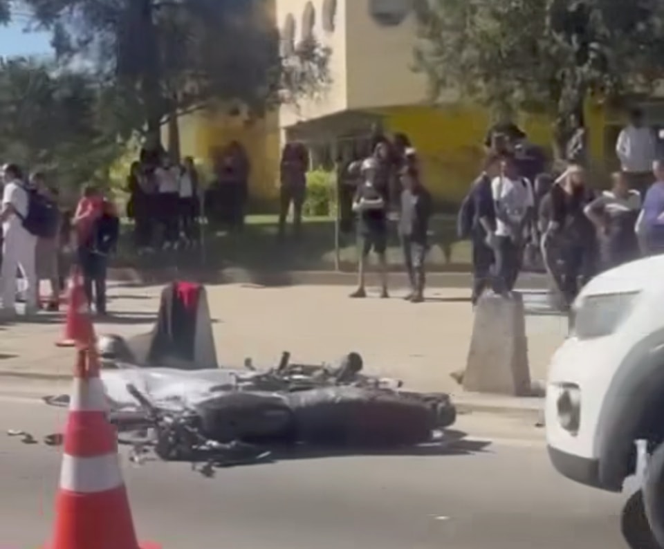 Um morto e um ferido em acidente com motocicleta em Corrêas.