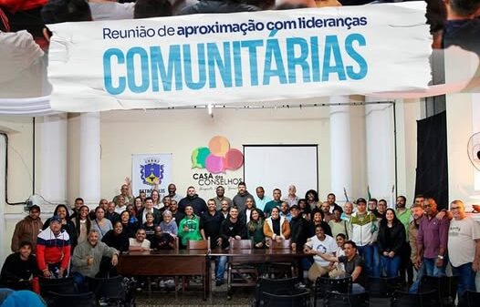 O prefeito Hingo Hammes se reuniu com lideranças comunitárias de várias regiões da cidade para ouvir as demandas e fortalecer o diálogo.