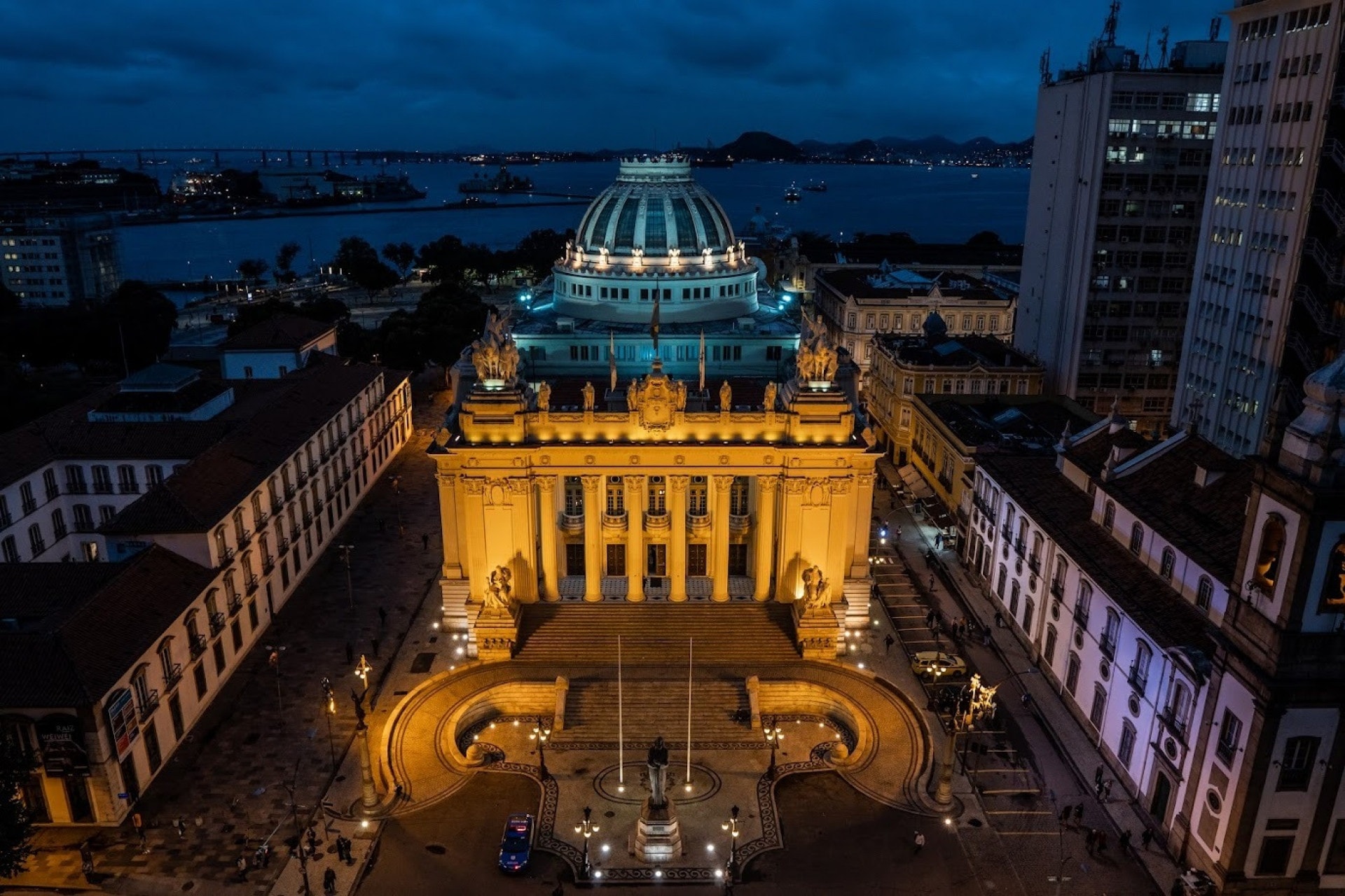 ALERJ destina R$ 200 milhões para ajudar municípios.