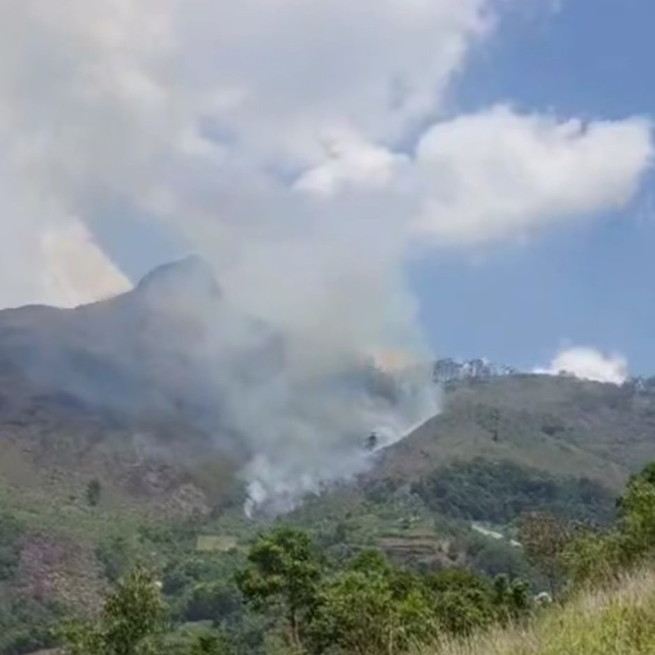 Crime Ambiental: Queda de Balão de Grande Porte Provoca Incêndio no Bonfim