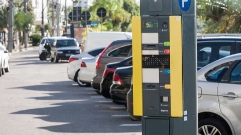 Zona Azul Amplia Horário de Cobrança em Petrópolis