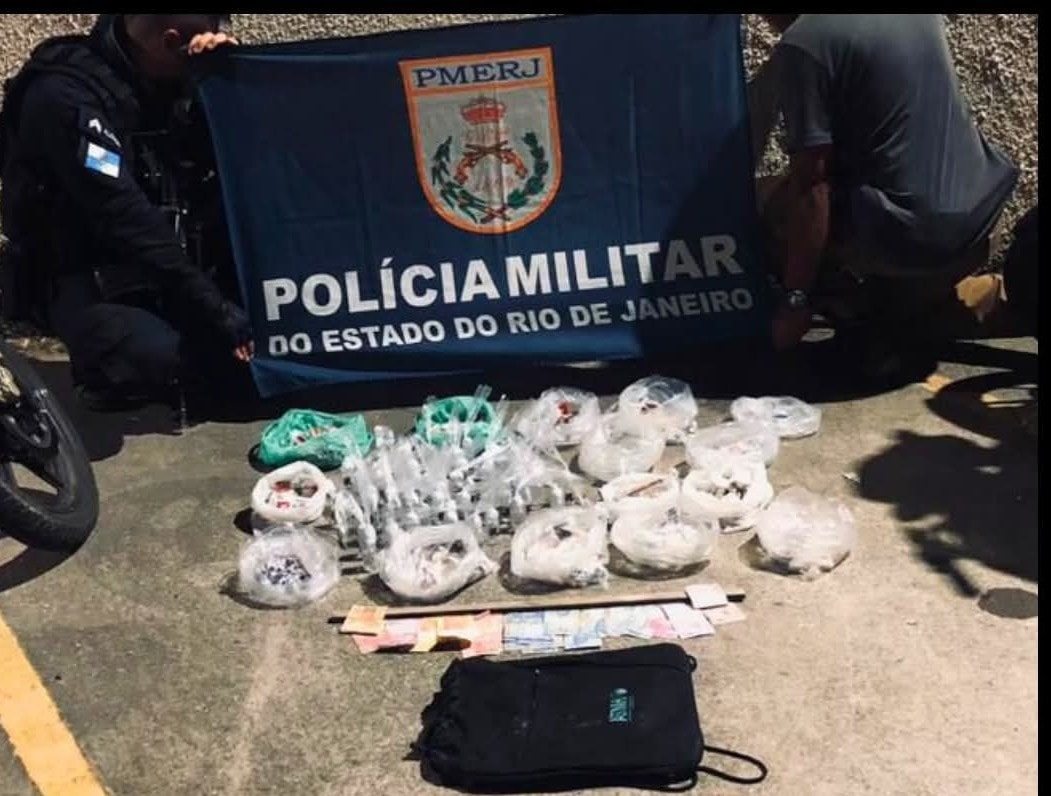 Baile Funk no Atilio Marotti tinha até banca de drogas.