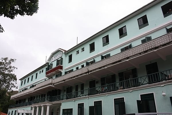 Crise no Hospital Clínico de Corrêas: Funcionários Deliberam Greve por Atrasos Salariais