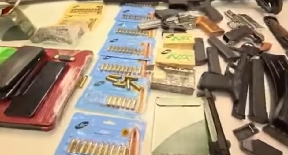 Defesa do ex-secretario da prefeitura, preso, nega as acusações.