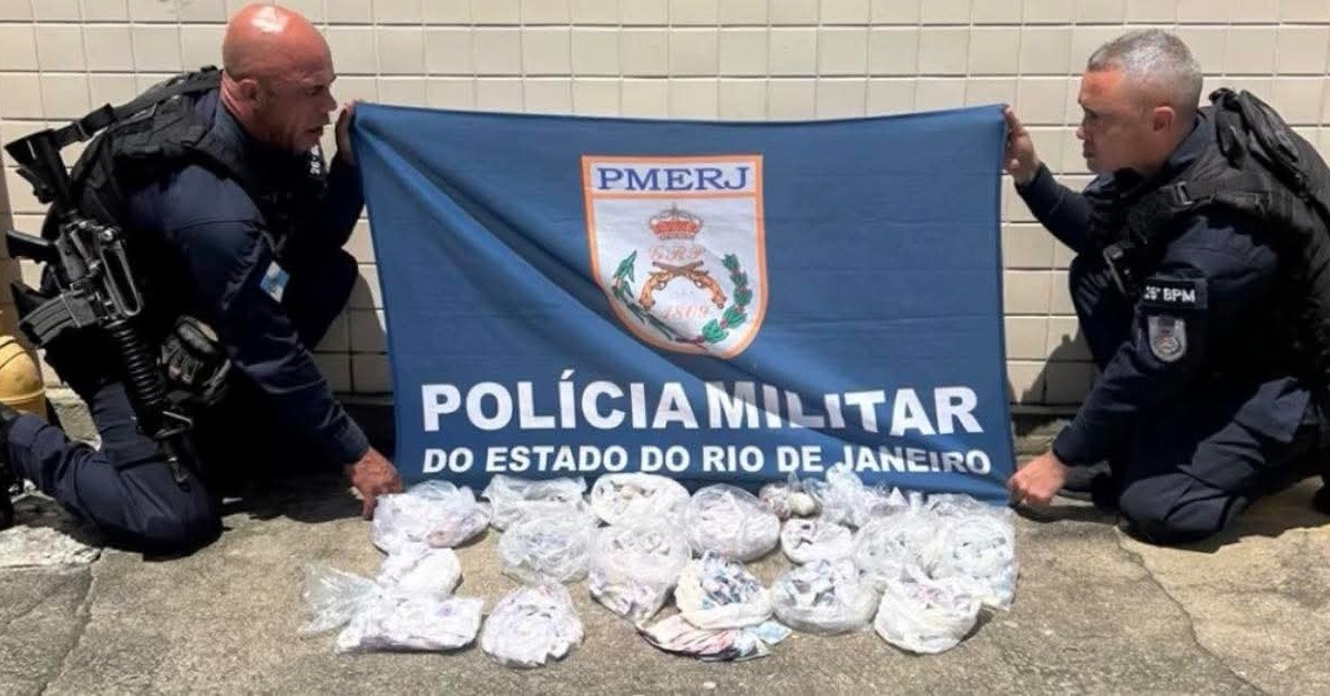 PM apreende grande quantidade de drogas no Retiro.