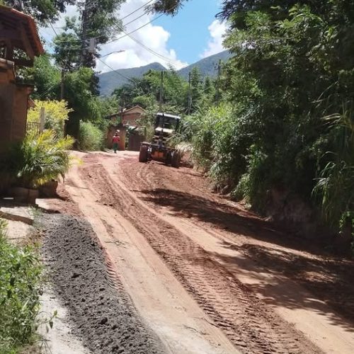 Paiolinho, em Pedro do Rio, recebe manutenção.